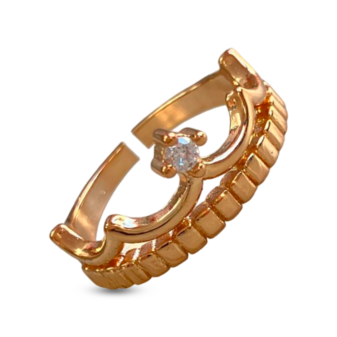 Stainless steel ring in the shape of a crown and a diamond