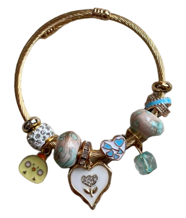 Bracelet - with circular hearts and chick design