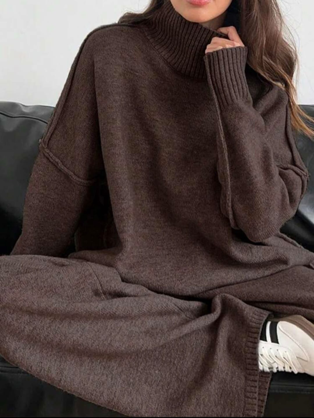 Elegant Cold-Weather Set with Drop Shoulders and Wide-Leg Pants