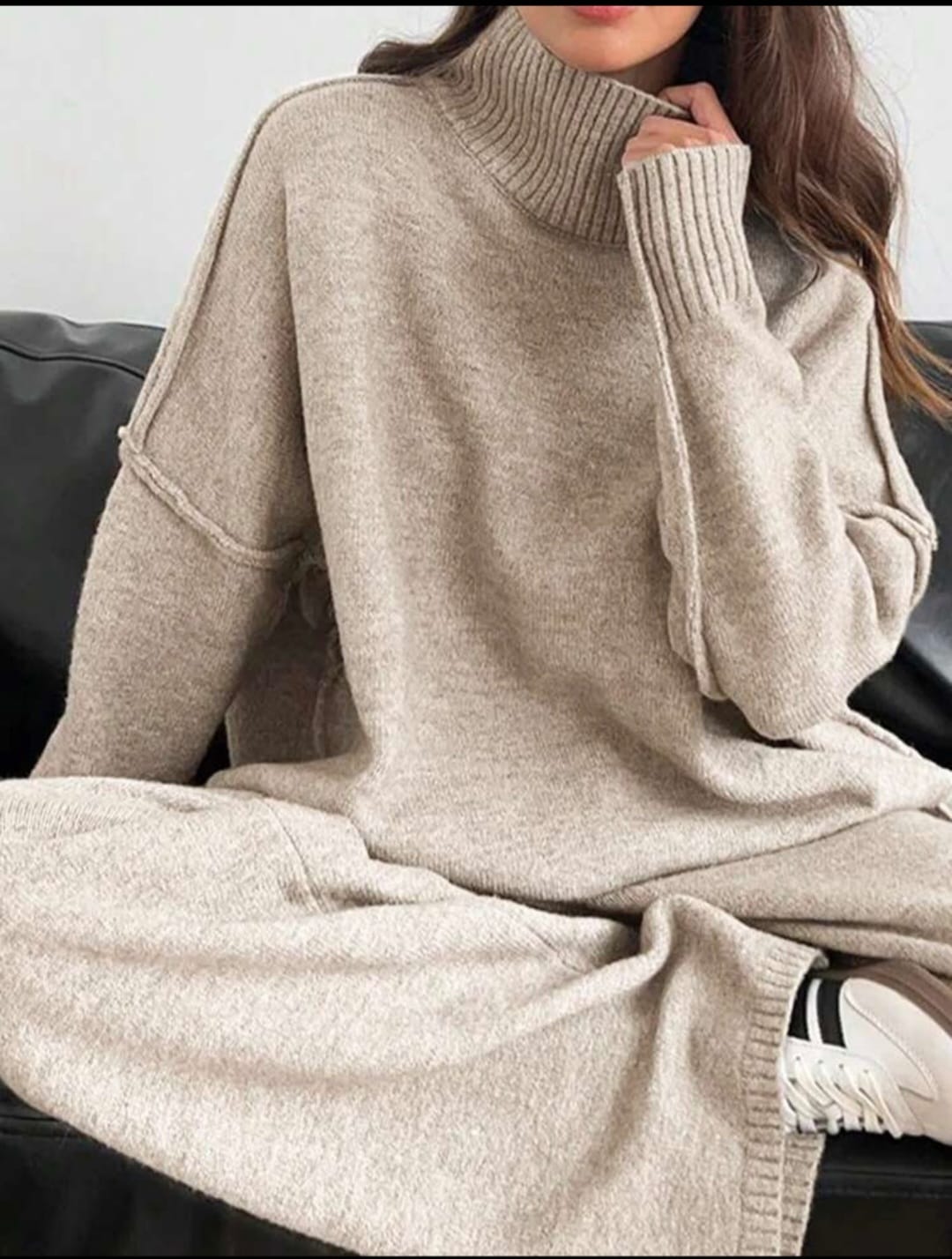 Elegant Cold-Weather Set with Drop Shoulders and Wide-Leg Pants