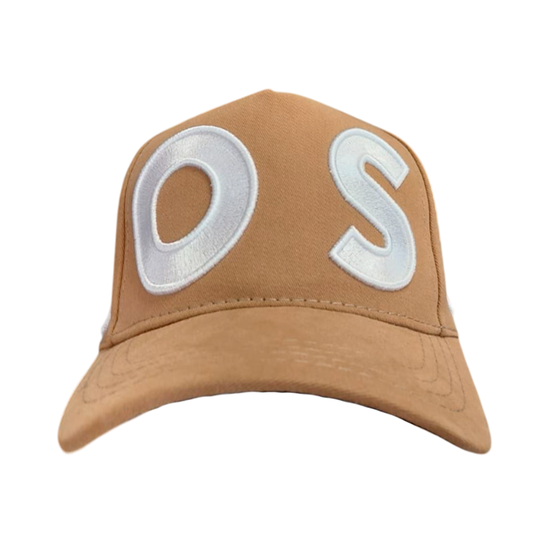 Gorra Marrón con Letras Bordadas