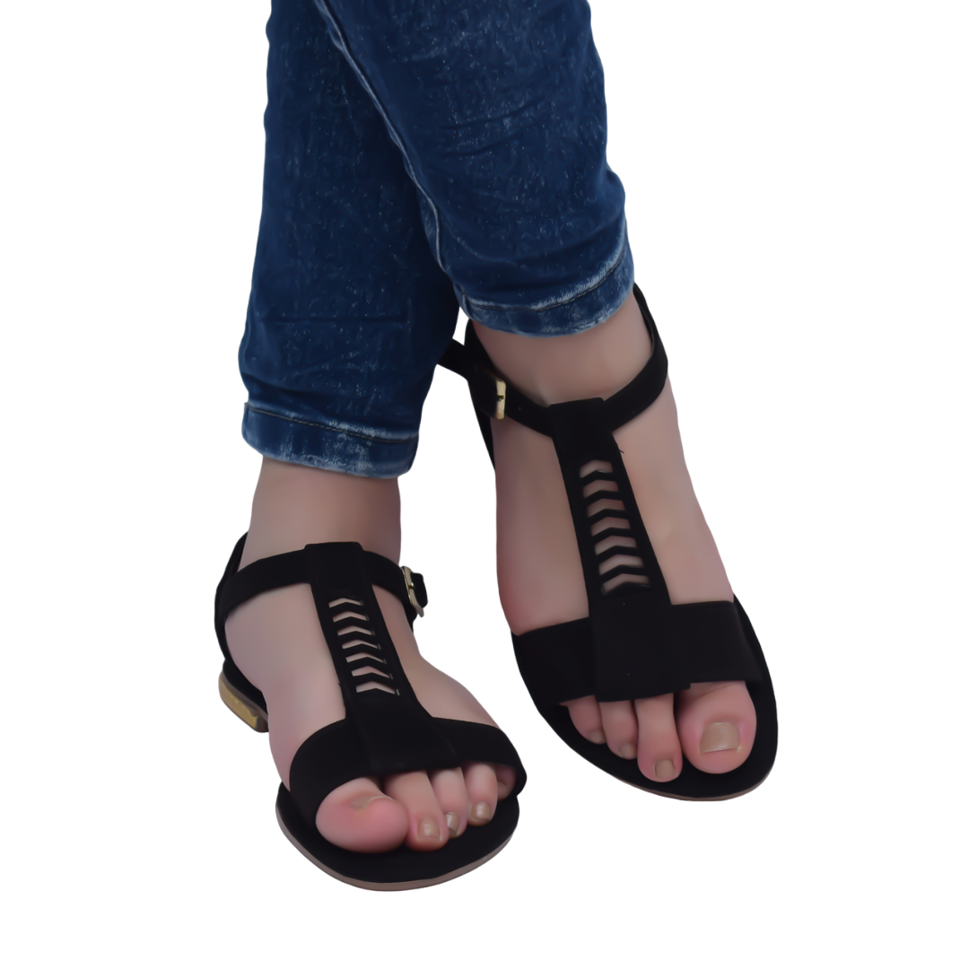 Sandals with a smooth design tied on the side and lines on the front
