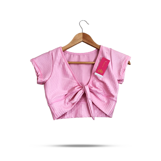 Lycra top with semi-short sleeves and front bow