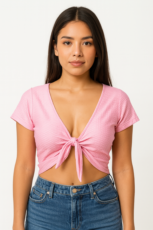 Lycra top with semi-short sleeves and front bow