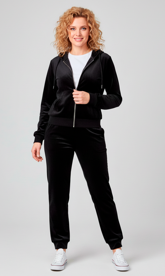 Conjunto deportivo negro con cremallera